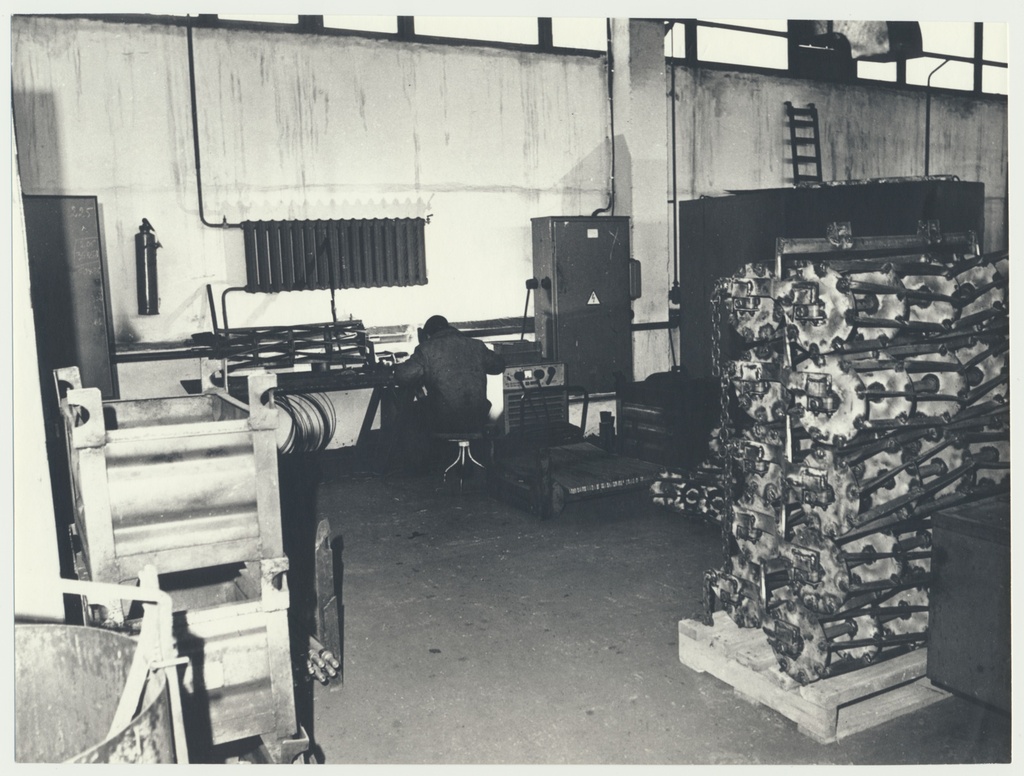 foto, Viljandi EPT töökoda, 1983