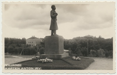 foto, Viljandi, kapten Anton Irve mälestussammas, küljelt, u 1935  duplicate photo