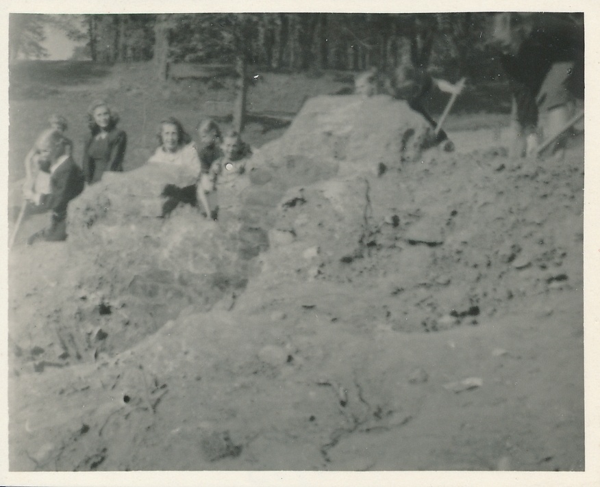 foto, Viljandi taastamistööd, lauluväljak, u 1950