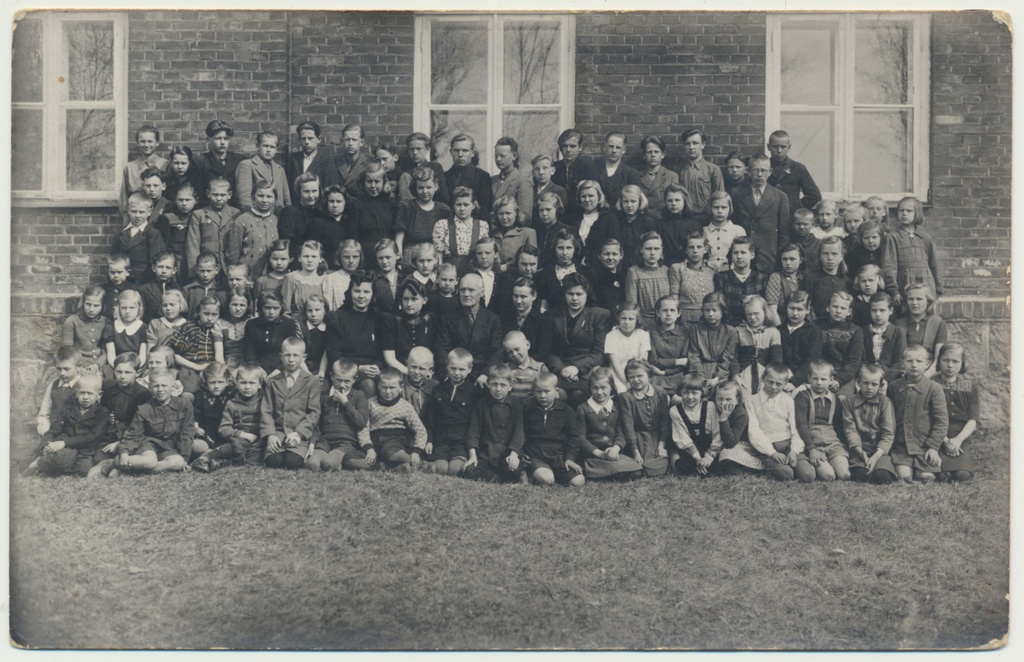 foto, Kirivere Mittetäielik Keskkool, gupp, 1946/1947