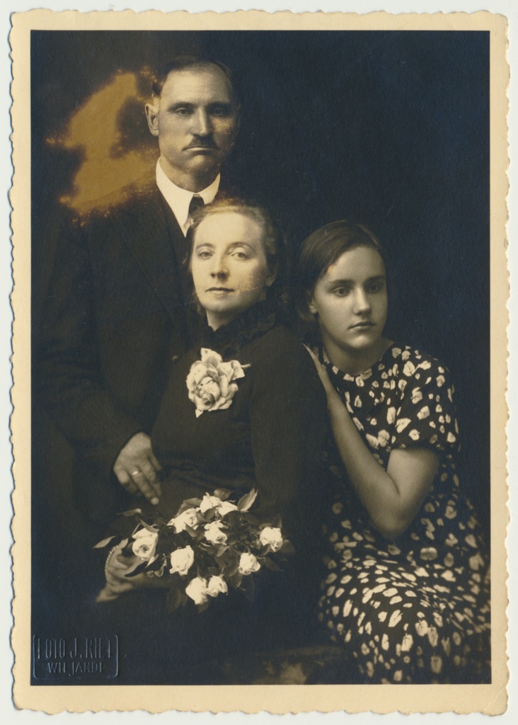 foto, Jaan Veldemann perega, 1936, foto J. Riet