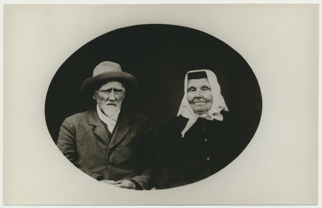 fotokoopia, Hain ja Mall Henno, kuldpulm, 1921