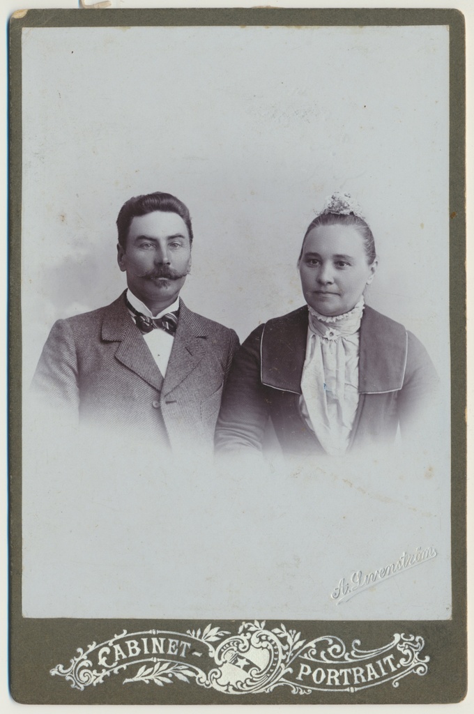 foto, laulatus?, mees ja naine, u 1916, foto A.Livenström