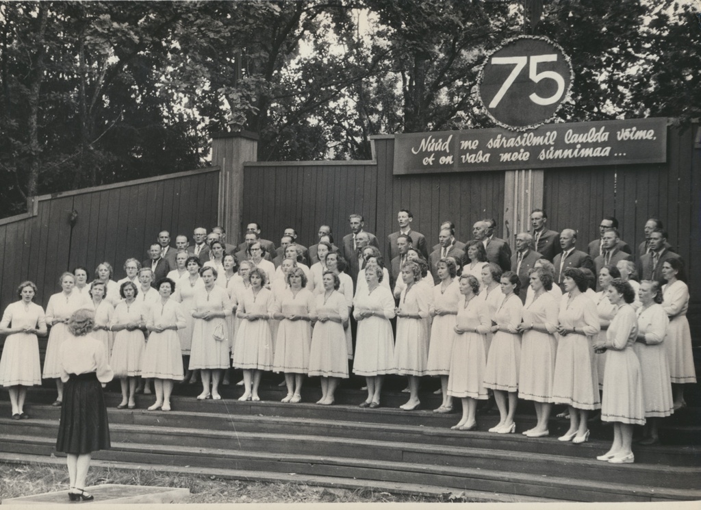 foto, Viljandi, segakoor Ilmatar, 75. juubel, 1962