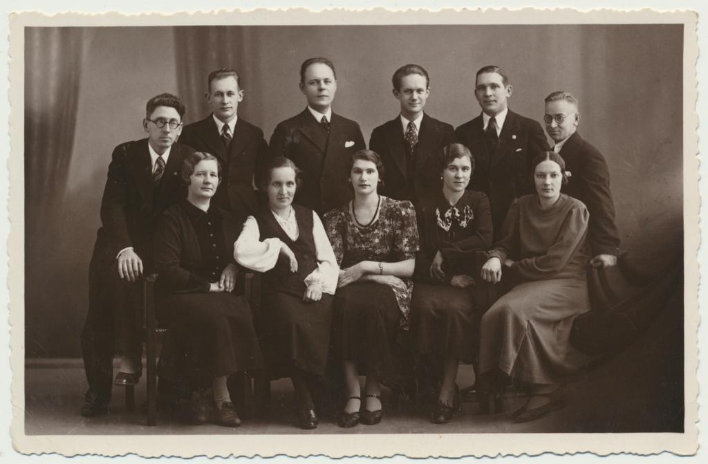 foto, Viljandi kaubandustöötajad, grupp, 1938, foto E. Rang