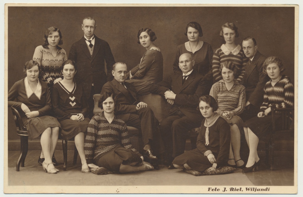 foto, Eesti Panga Viljandi osakond, töötajad, u 1935