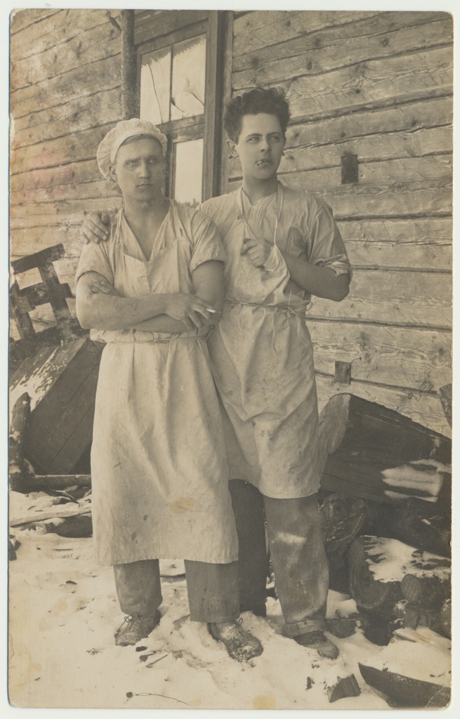 foto, Karksi khk Karksi veskitöölised?, u 1930, foto A. Priimägi