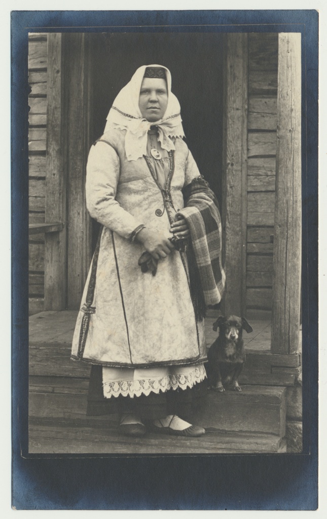foto, Viljandimaa, rahvariided, Holstre, naine, u 1925