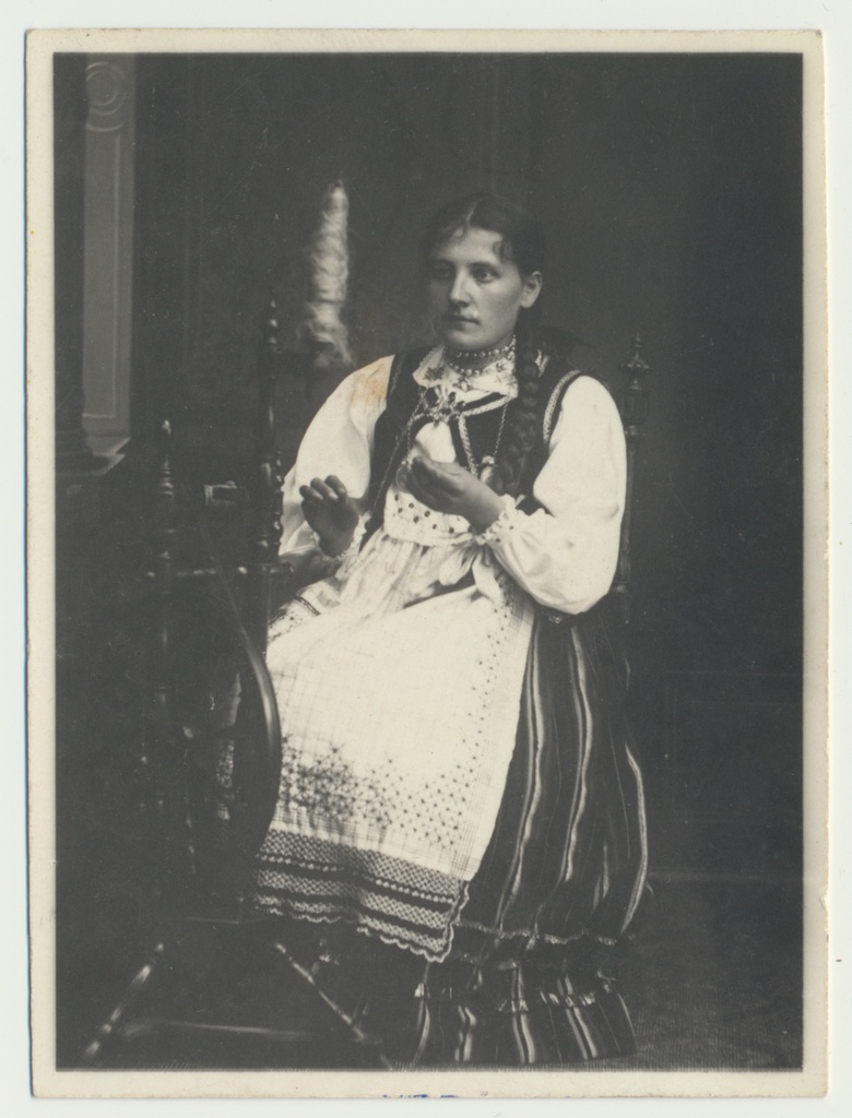 foto, rahvariided, Põhja-Eesti, neiu