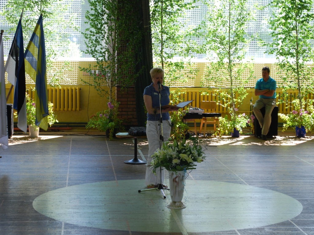 Tihemetsa sports building rephoto