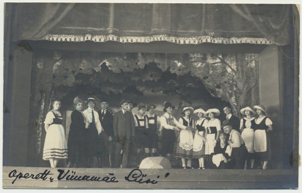 foto, Viljandi, teater Ugala, operett "Viinamäe Liisi", u 1924, foto Allikas & Teng