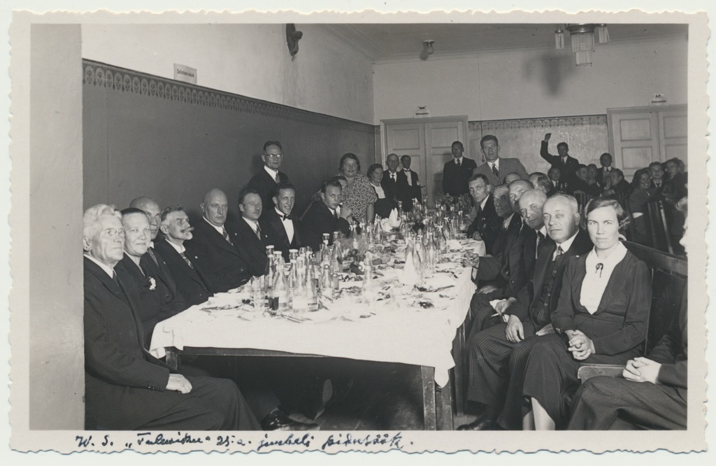 foto, Viljandi, spordiselts Tulevik 25. juubel, koosviibimine, 1937, foto E. Rang