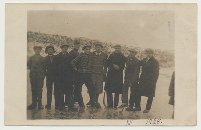 foto, Viljandi, Kösti järv, jääpallurid jt, 1928  duplicate photo