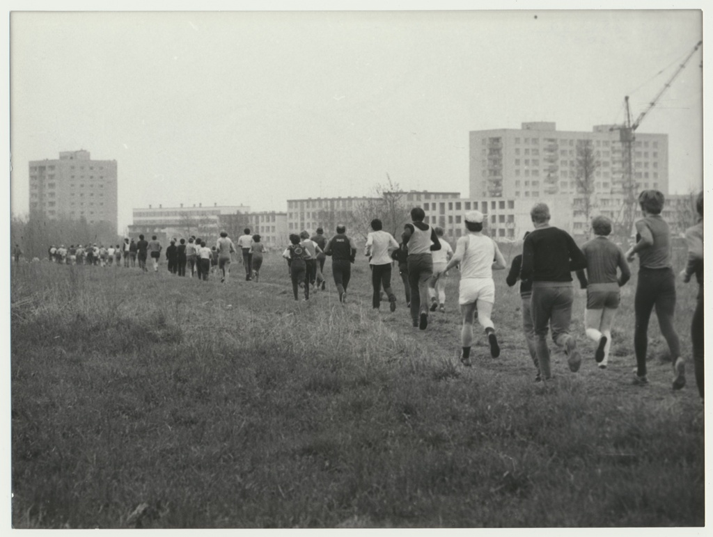 foto, Ümber Viljandi järve jooks, 1983, foto E. Veliste