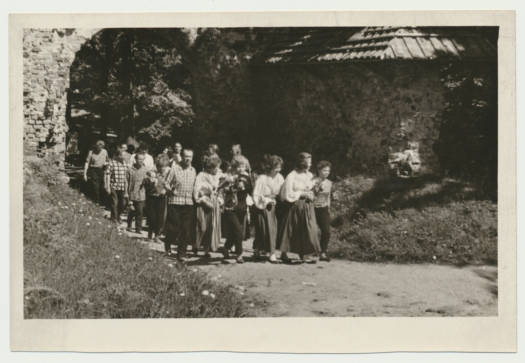 foto, Viljandi, moldaavlased külas, 1963, foto A. Kiisla