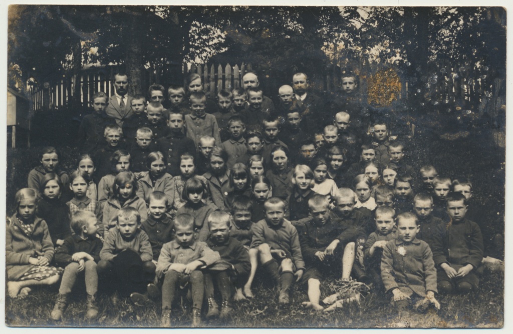 foto, Tarvastu khk Uue-Suislepa 6-klassiline algkool, 1933 (suleti 2014)