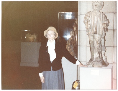 Agaate Veeber Metropolitan muuseumis  duplicate photo