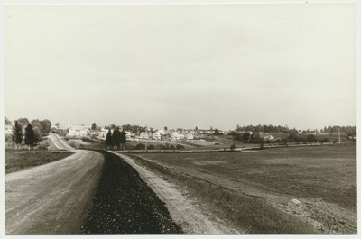 foto Karksi-Nuia vaade eemalt 1976 foto L.Vellema  similar photo