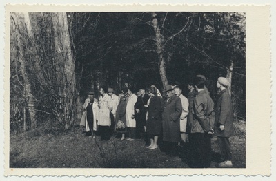 foto, Viljandi Muuseumi koduuurimisring, väljasõit u 1960  duplicate photo