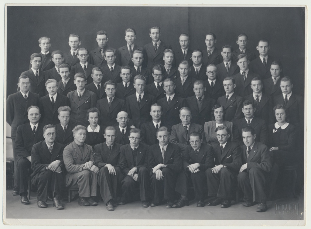 foto, Viljandi II Keskkool (Maagümnaasium), grupp, ka E. Härm, E. Pehap, 1943