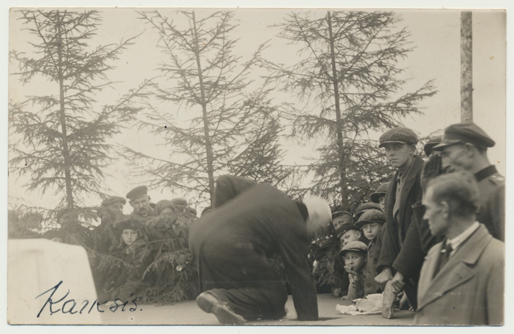 foto, Karksi, Vabadussõjas langenute mälestussammas, nurgakivi panek, 1935