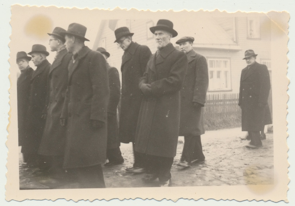 foto, Viljandi, Uueveski, ümbermatmine, 17.11.1940, foto A. Kiilaspea