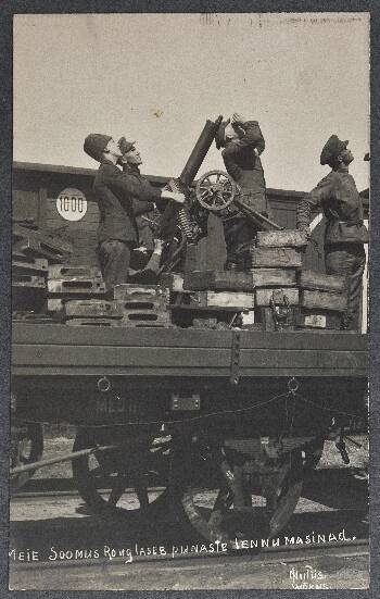 Photo, locomotive train, bullet shooter team shooting enemy plane, June 1919 in Pihkva