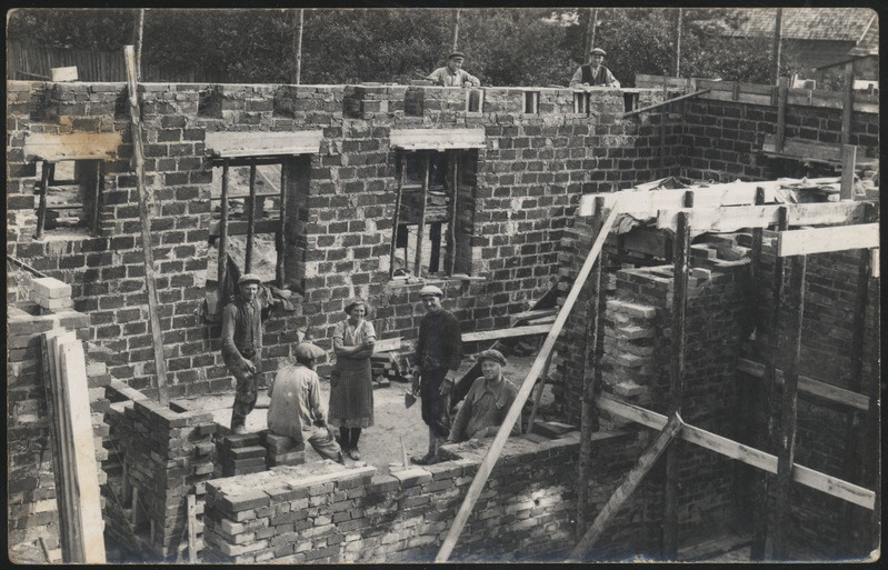 fotopostkaart, Suure-Jaani khk, Suure-Jaani, maja ehitus, u 1935, foto O. Mägi