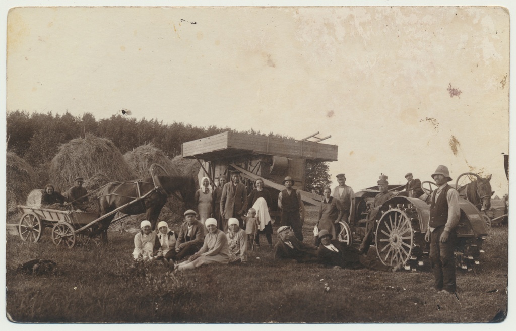 foto, Pilistvere khk, Imavere vald, rehepeksumasin, grupp, u 1925