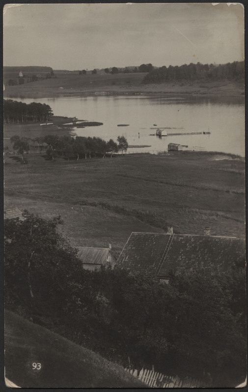 fotopostkaart, Viljandi järv, supelusemajad (II valmis 1923), lossimägede poolt, u 1925, foto J. Riet
