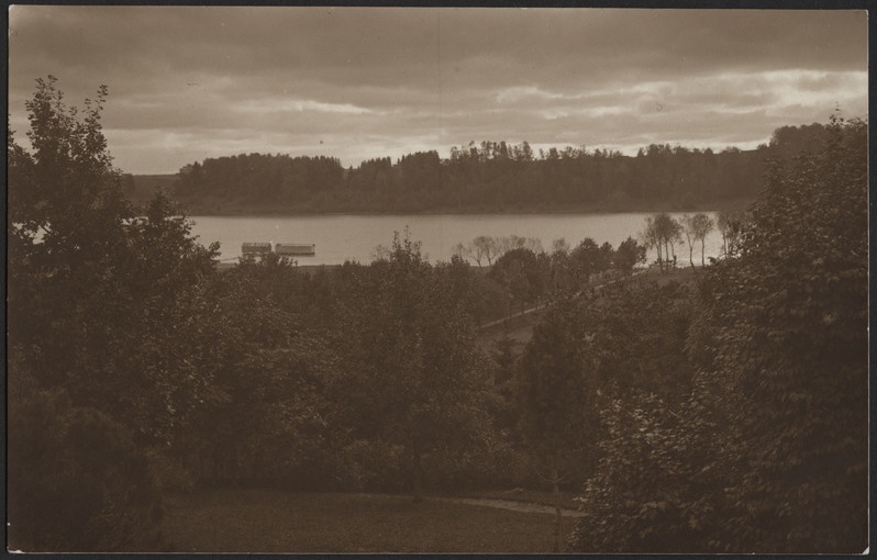 fotopostkaart, Viljandi, järv, ümbrus, puud, puiestee, suplusmaja, vastaskallas, u 1925