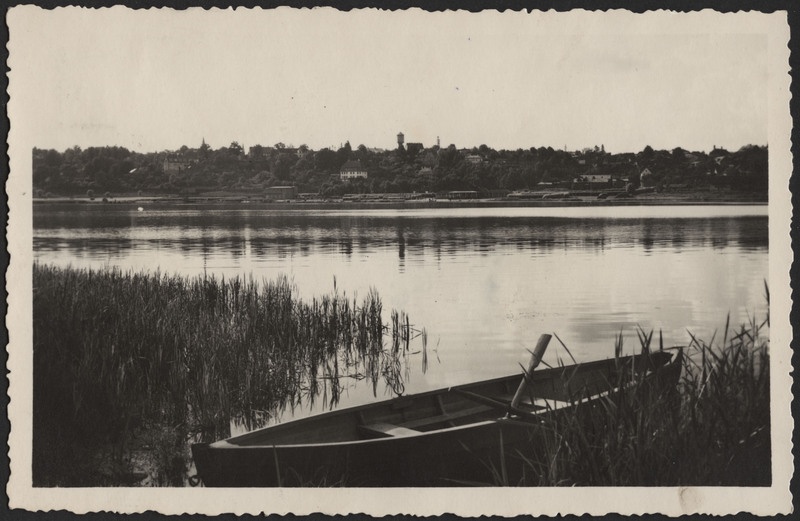 fotopostkaart, Viljandi, roostik, paat, järv, linna majad mäeveerul, u 1938