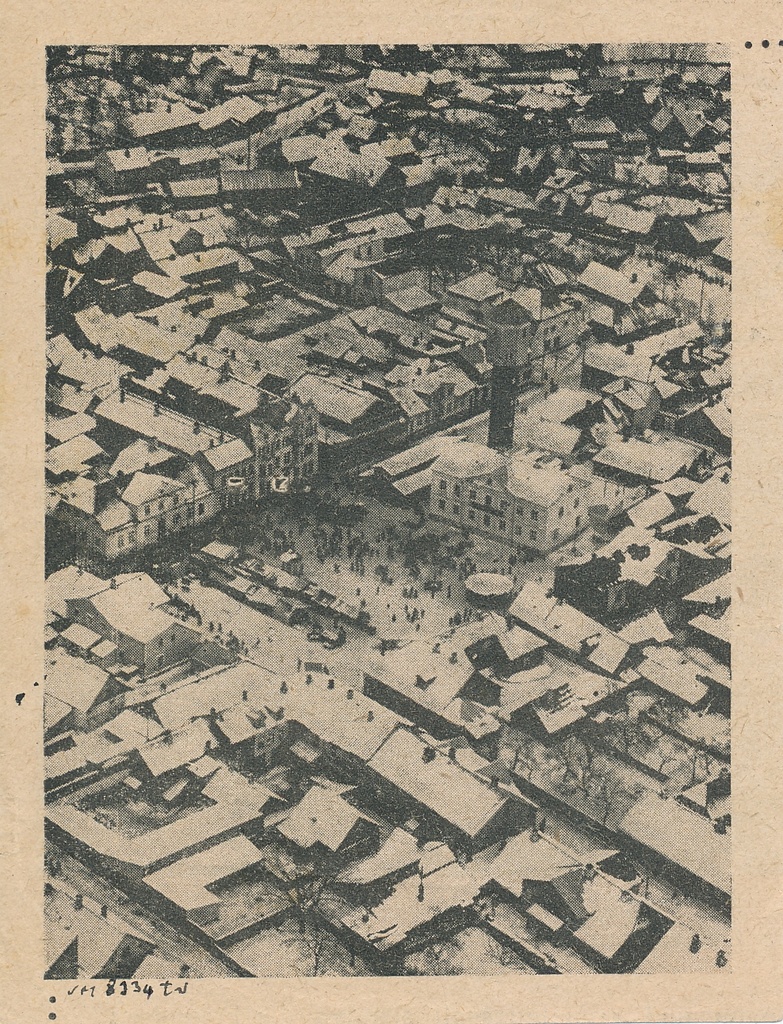 foto, Viljandi, kesklinn tsepeliin'ilt, ajalehepaberil, 1918