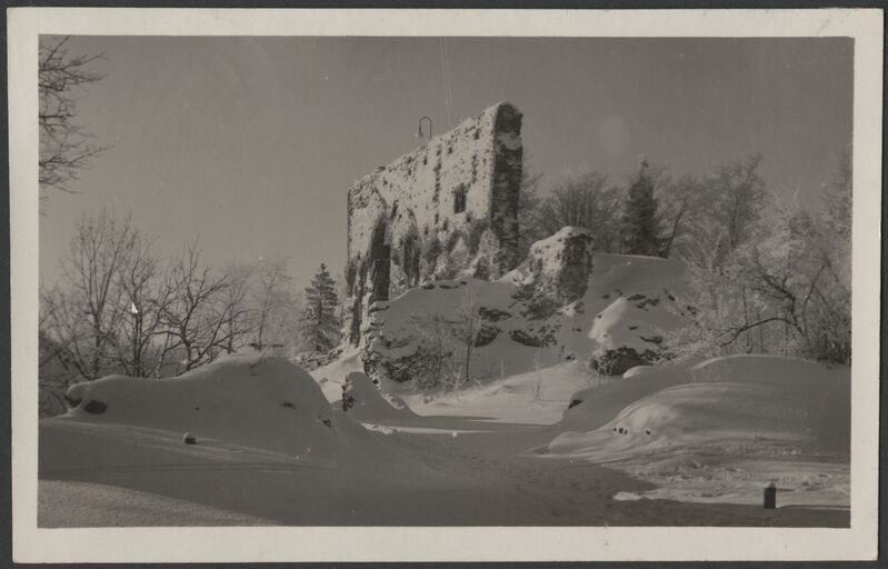 fotopostkaart, Viljandi, Kaevumägi, Suurmüür, valgusti müüril, talv, u 1939