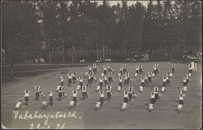 fotopostkaart, Viljandi, koolipark, võimlemispidu, etteaste, vabaharjutused, 29.05.1921