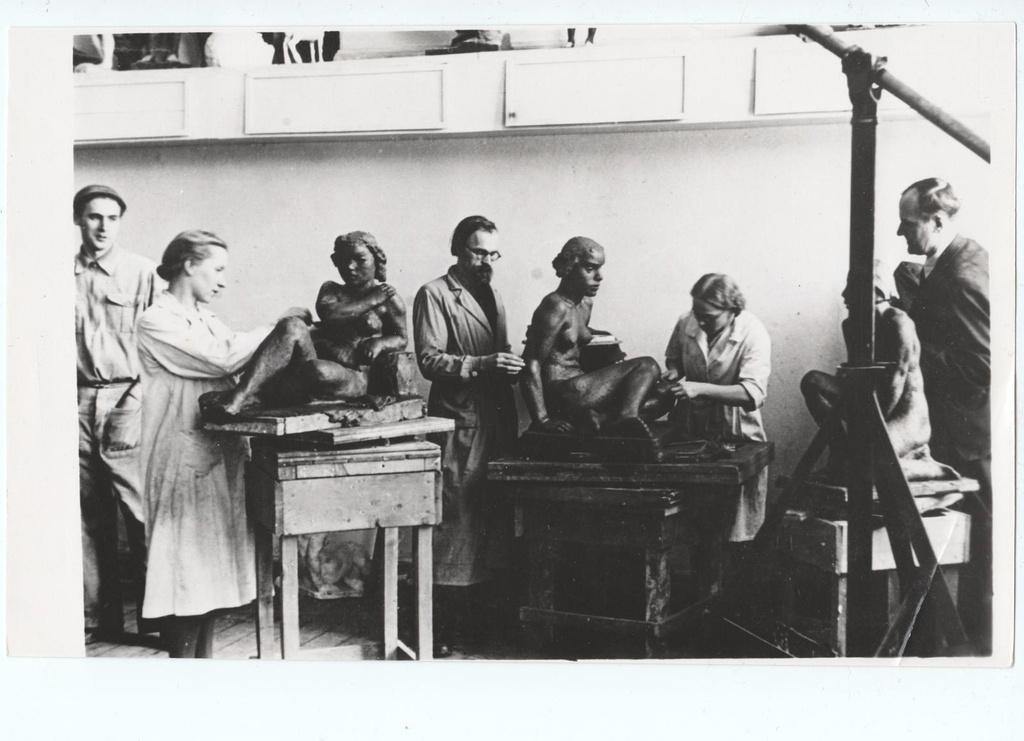 Skulptuuri ateljee. ~1937-1938