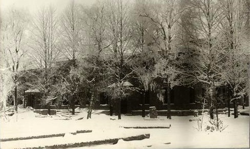 Building of the school house (preliminary view)