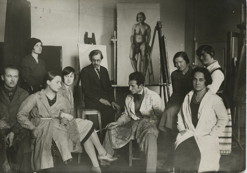 A. Vabbe oma õpilastega 1930. a. detsembris