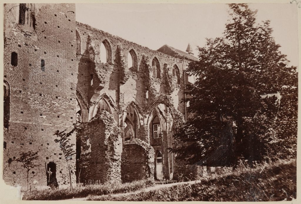 Ruins of Tartu Toomkirik