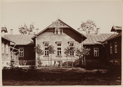 Ulcer clinic by the courtyard of the University of Tartu  duplicate photo
