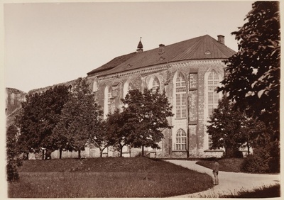 Ruins of Tartu Toomkirik (University Library) from Lossi Street  duplicate photo