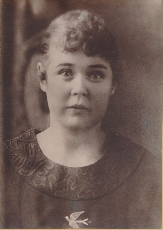 Maadleja Karl Tombergi abikaasa