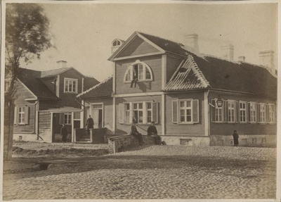 High school apartments with the nickname "Chmelockerei" on the corner of Kivi and Pika Street  duplicate photo