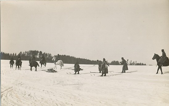 Raskekuulipildujate võistlusvedu kelkudel