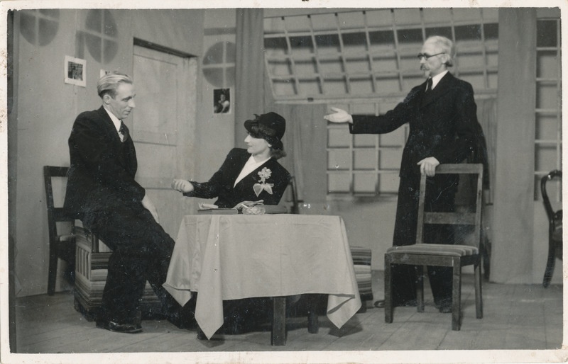 Näidend "Naisadvokaat" "Kandle" laval