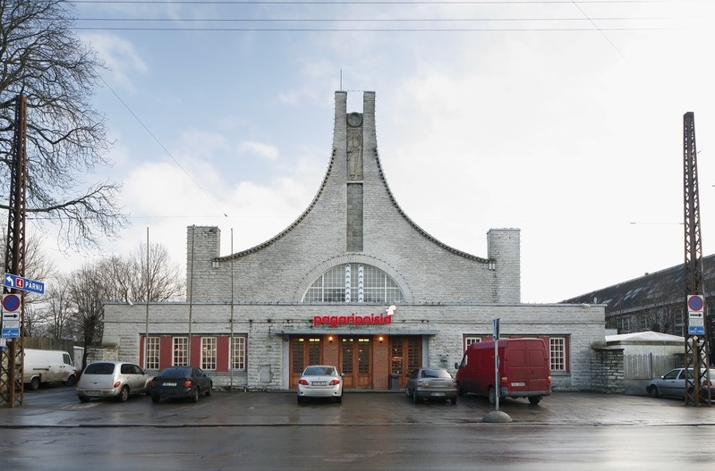 Lutheri vineerivabriku rahvamaja / klubihoone. Hiljem Pagaripoisid. Arhitektuuribüroo Gesellius, Lindgren, Saarinen