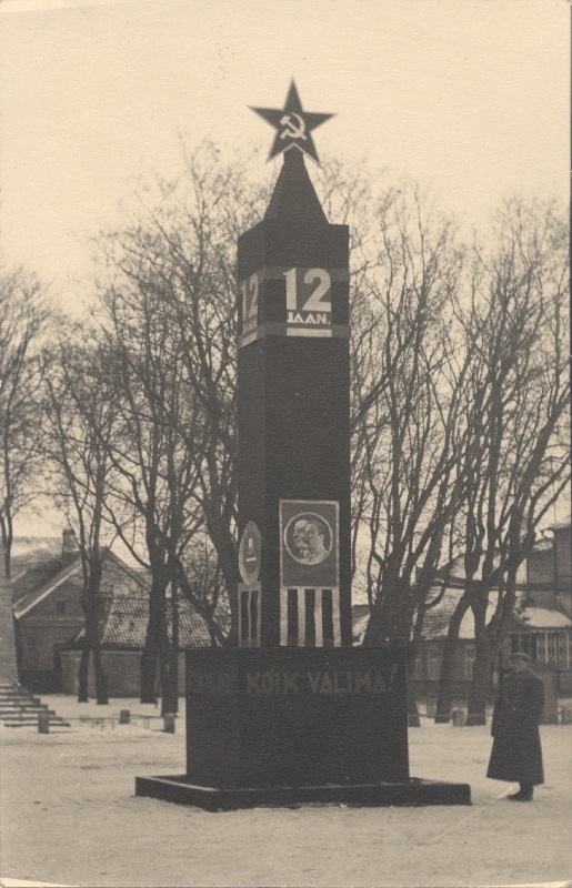 Photo. Haapsalu, Winning Square. 1941 Elections - first Soviet elections.