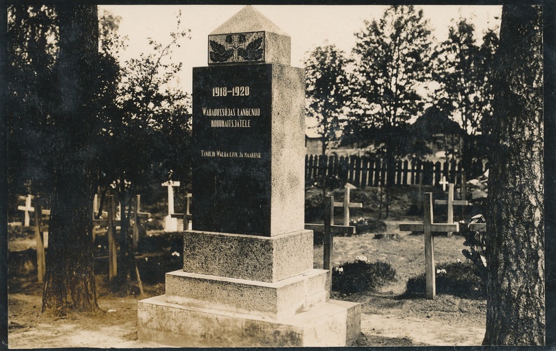 Vabadussõjas langenute mälestussammas Priimetsa kalmistul