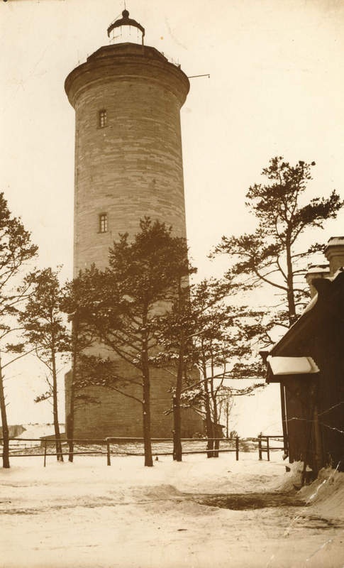Naissaare lighthouse