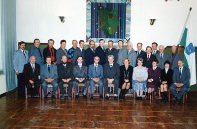 Composition of Western Viru County Government 1989-1992  duplicate photo